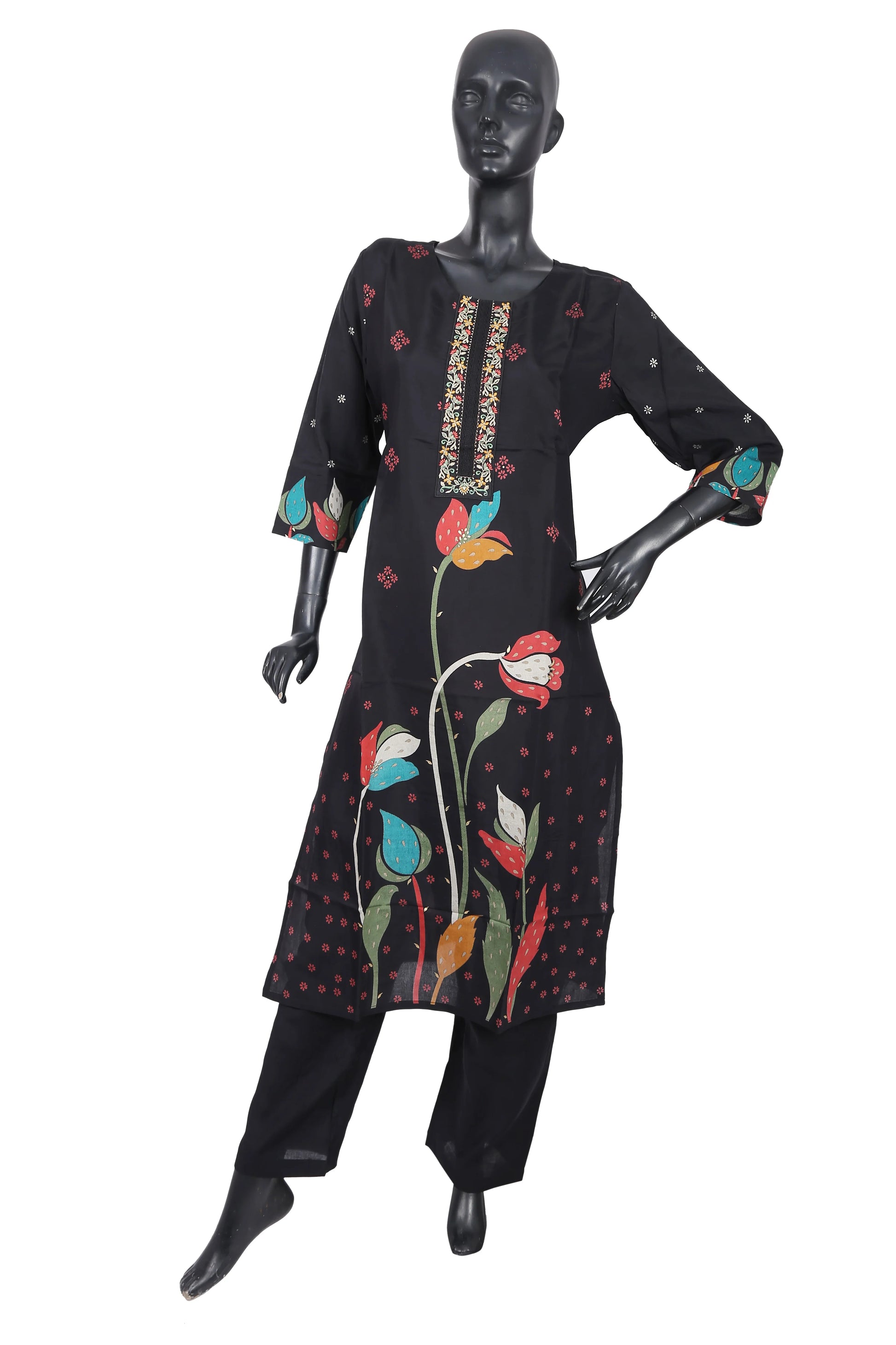 Black floral printed kurti and pants set displayed on a mannequin, ethnic Indian outfit