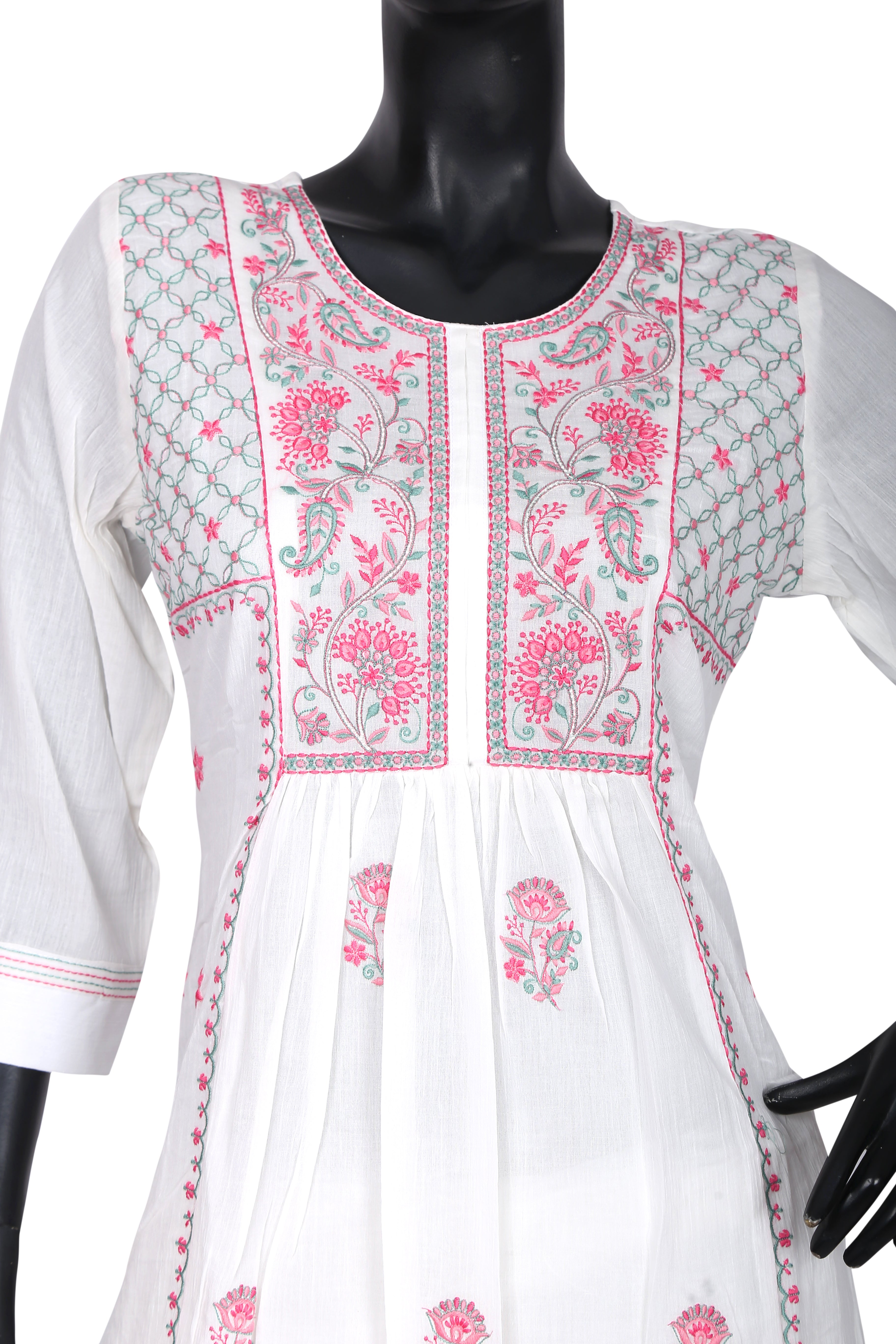 Aurelin Delyra Cream Embroidered Linen Kurta Set